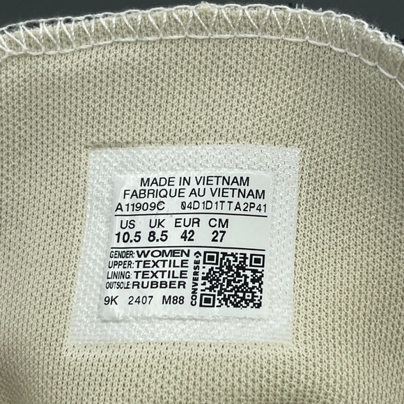 Converse Women's 10.5 Sneakers Black Hidden Wedge Hi Top A11909C - Picture 10 of 10